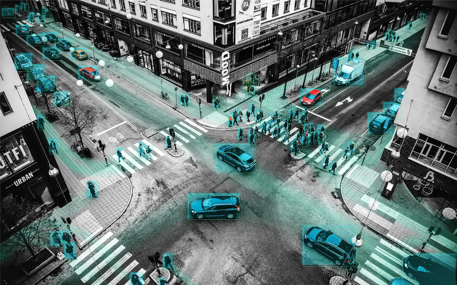 Quantasoft company performs Intelligent Video Analytics on a frequented crossroad in a city.